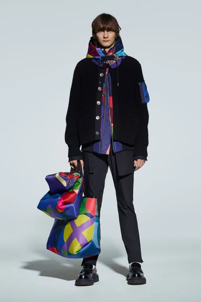 Look 24